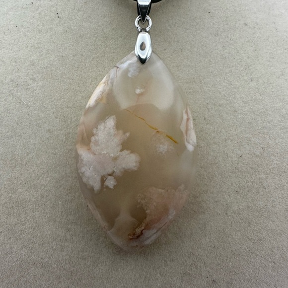 Flower Agate Pendant on Satin Rope - Picture 3 of 9